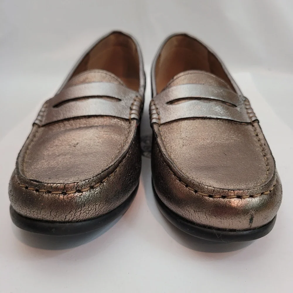 Array Penny Loafer Womens 7.5N Metallic Bronze Leather Slip On 1185920 Gold